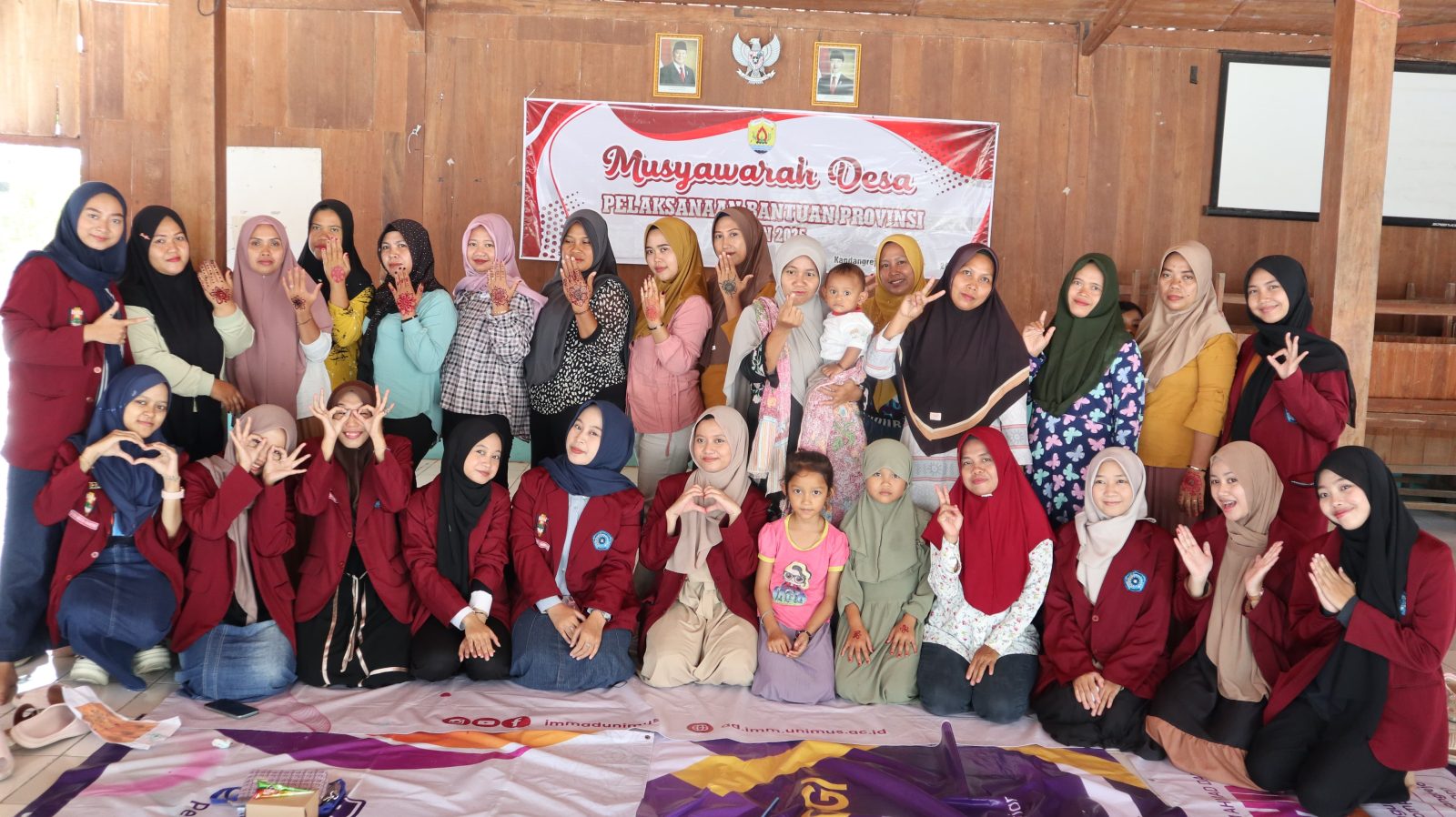 Pelatihan pemasaran digital di Sekolah Perempuan Desa Kandangrejo.